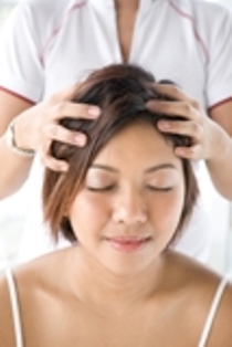 Indian_Head_Massage_2